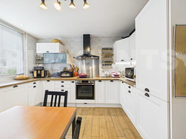 MAISON FAMILIALE 5 PIECES 3 CHAMBRES