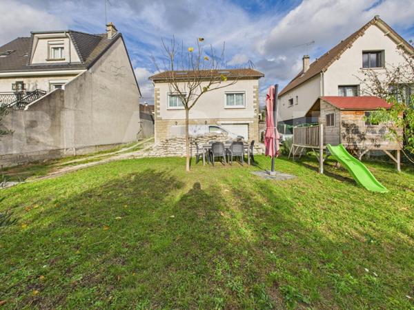 MAISON FAMILIALE 5 PIECES 3 CHAMBRES