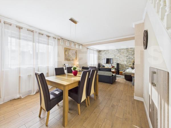 MAISON FAMILIALE 5 PIECES 3 CHAMBRES