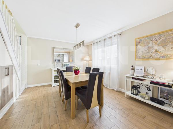 MAISON FAMILIALE 5 PIECES 3 CHAMBRES