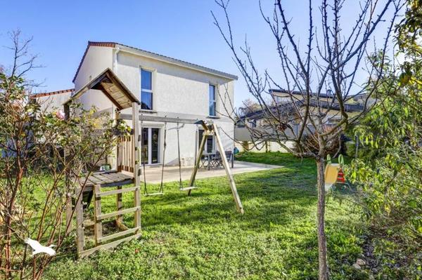 Maison à vendre |  Saint-Geniès-Bellevue |  4 pièces | 100 m²