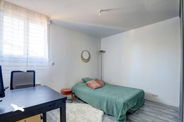 Maison à vendre |  Saint-Geniès-Bellevue |  4 pièces | 100 m²