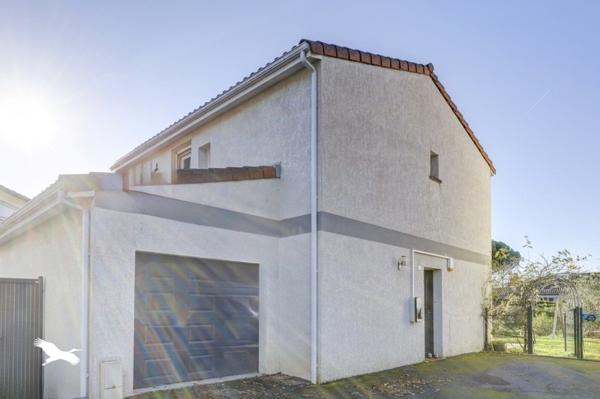 Maison à vendre |  Saint-Geniès-Bellevue |  4 pièces | 100 m²