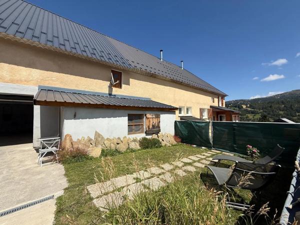 Maubourg Corps de ferme rénové à vendre 3 logements (05) Le Dévoluy