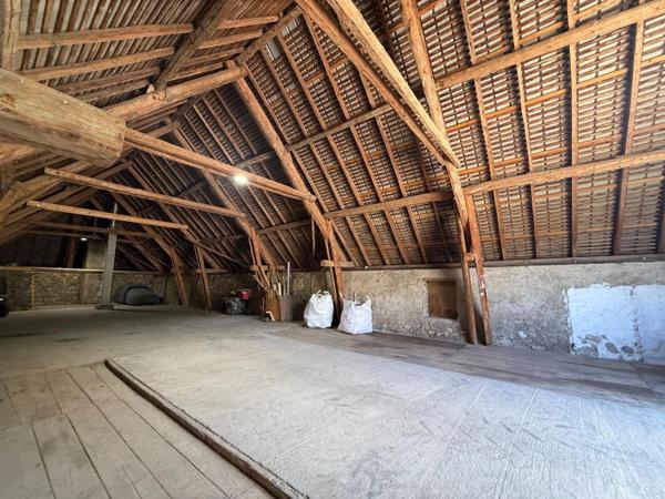 Maubourg Corps de ferme rénové à vendre 3 logements (05) Le Dévoluy