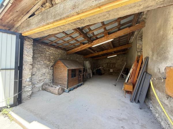 Maubourg Corps de ferme rénové à vendre 3 logements (05) Le Dévoluy