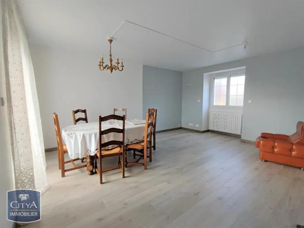 Maison à louer 5 pièces 147m²