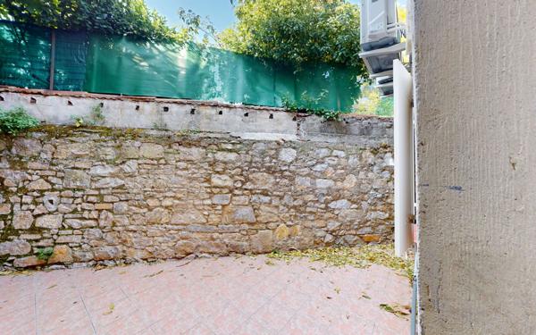 Maison à vendre    3 pièces •  Solliès-Pont