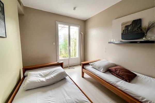 Maison Sainte Soulle 3/4 pièce(s) & vaste garage/atelier independant, Sainte soulle 17220