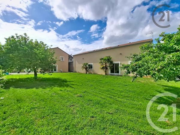 Maison à vendre  20 pièces - 717,87 m 2   COURCY  - 51