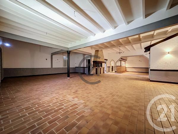 Maison à vendre  20 pièces - 717,87 m 2   COURCY  - 51