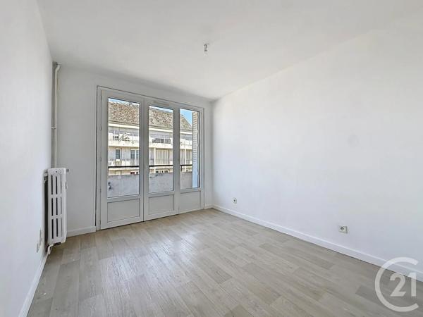 Appartement F5 à vendre  5 pièces - 83,86 m 2   TROYES  - 10