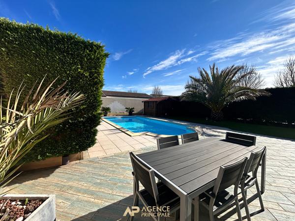 Maison 4 piéces située à Aytré à quelques minutes des commerces €469 800 ** - Référence FB685ED1