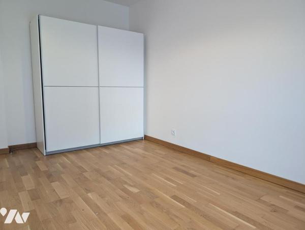 A SAINT JEAN DE NIOST T3 AVEC TERRASSE ET GARAGE