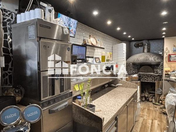 À vendre Local commercial 100 m² - Saint-victoret 13730