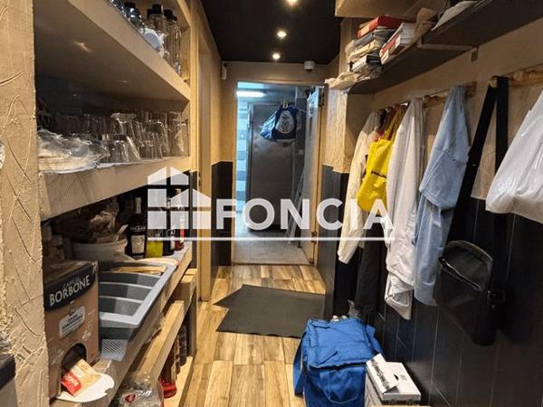 À vendre Local commercial 100 m² - Saint-victoret 13730