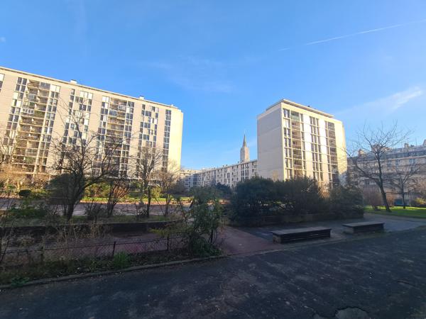 Appartement 4 pièces avec une vue entièrement dégagée et double exposition