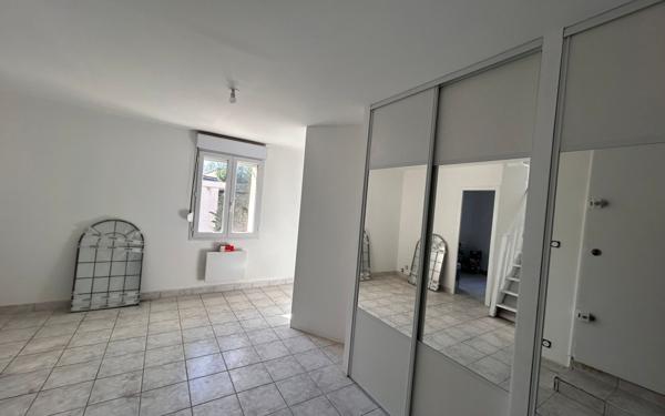 Appartement à vendre    3 pièces • 30 m2 Beaurepaire