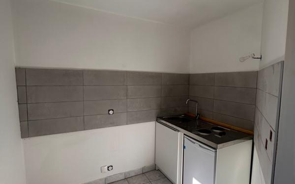 Appartement à vendre    3 pièces • 30 m2 Beaurepaire