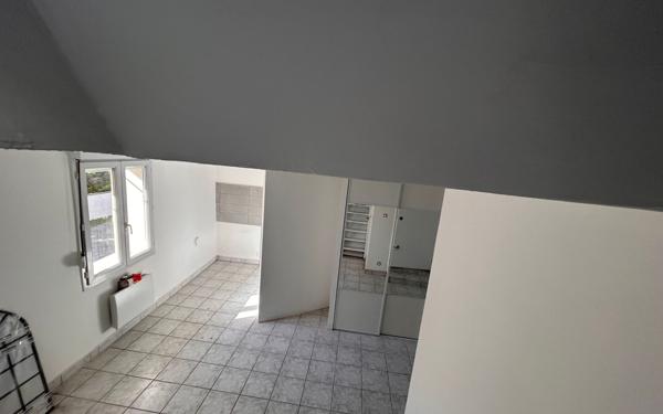 Appartement à vendre    3 pièces • 30 m2 Beaurepaire
