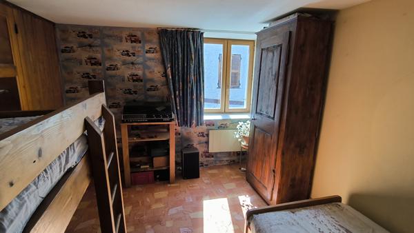 Maison 6 pièces - 141 m² Exclusivité efficity