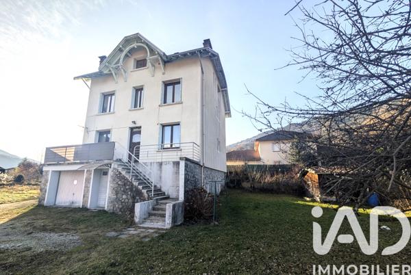 Immeuble à vendre 180,86 m² Allevard
