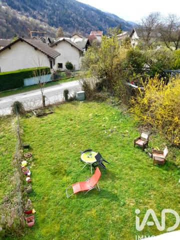 Immeuble à vendre 180,86 m² Allevard