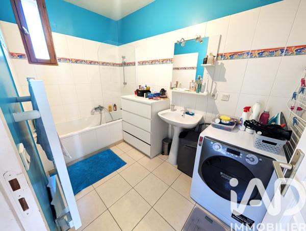 Immeuble à vendre 180,86 m² Allevard
