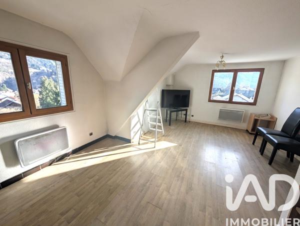 Immeuble à vendre 180,86 m² Allevard