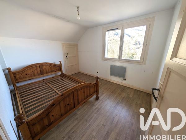 Immeuble à vendre 180,86 m² Allevard