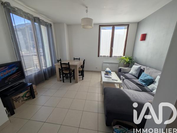 Immeuble à vendre 180,86 m² Allevard
