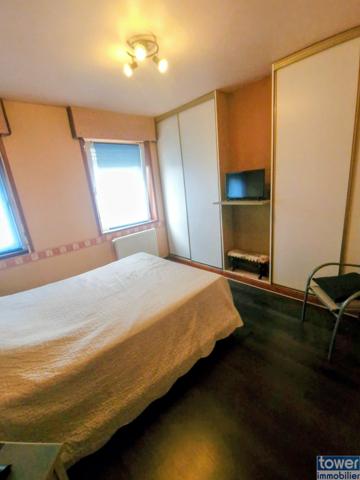 Maison
                                                                                                                                                                                                                                                                                                                        6 pièce(s)                                                                                                                                                                                                          3 chambre(s)                                                                                                                                                                                                          87  m²