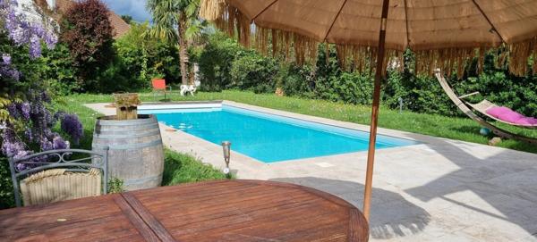 Maison à vendre    7 pièces • 174,70 m2 Pau