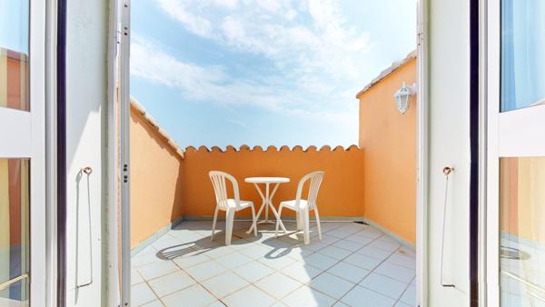 VILLA VUE MER ET PISCINE EN CORSE