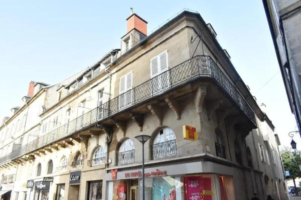 Appartement à louer 2 pièces 45.11m²