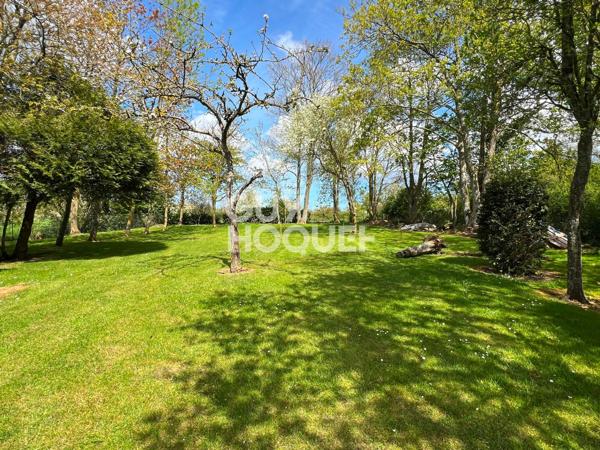A VENDRE, Maison en pierre, 4 pièces principales à l'Ouest de BAYEUX.