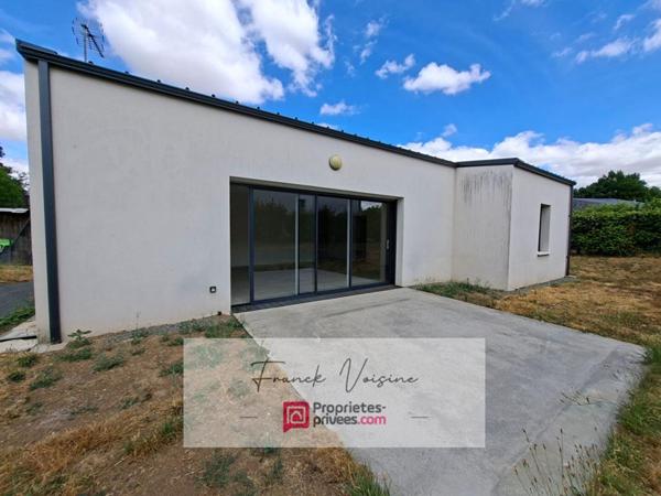 A VENDRE aux Herbiers, Maison de 84 m2 env avec 3 chambres sur une parcelle de 410 m2