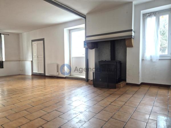 À vendre - Maison individuelle, 4 pièces située à Navarrenx (64190)