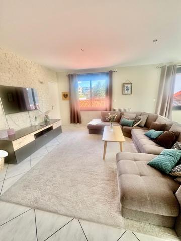 Maison à FIRMINY, 42700 - 7 pièces 200m²