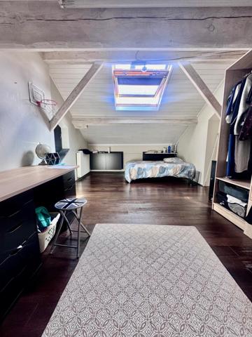 Maison à FIRMINY, 42700 - 7 pièces 200m²