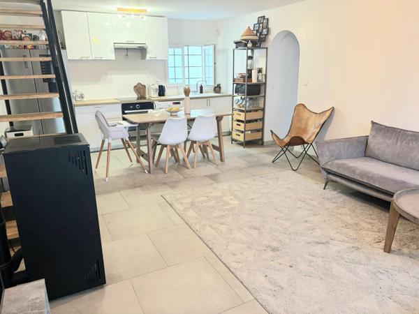 Maison à BONDY, 93140 - 4 pièces 84m²