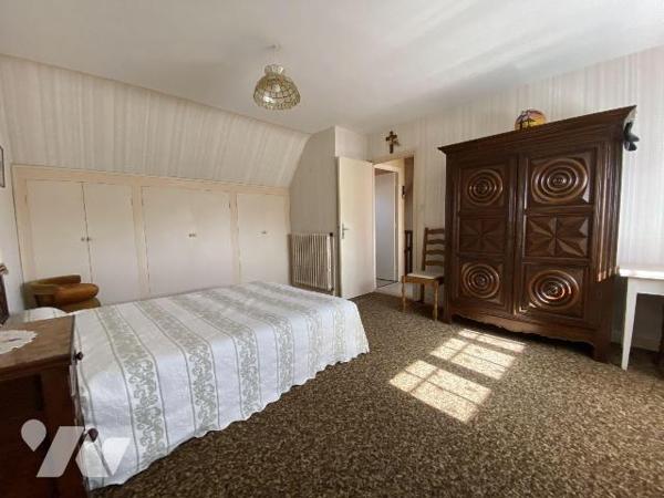 Secteur Lambezellec - Dans un environnement résidentiel, venez découvrir cette charmante maison...