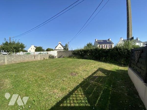 Secteur Lambezellec - Dans un environnement résidentiel, venez découvrir cette charmante maison...