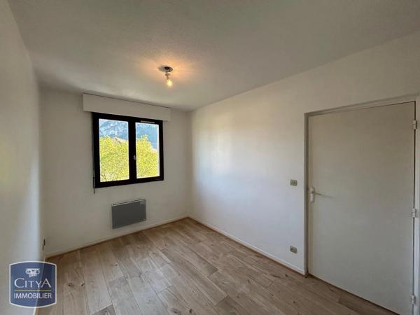 Appartement à louer 2 pièces 36.74m² Sassenage (38360)