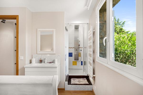 Maison de 7 pièces (185 m²) à vendre à PEYMEINADE