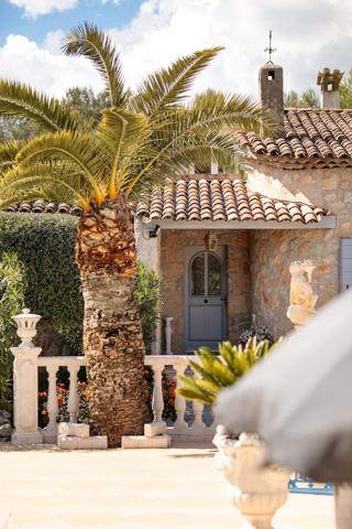 Maison de 7 pièces (185 m²) à vendre à PEYMEINADE