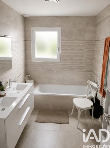 Maison à vendre 4 pièces 133,73 m² Talmont-Saint-Hilaire