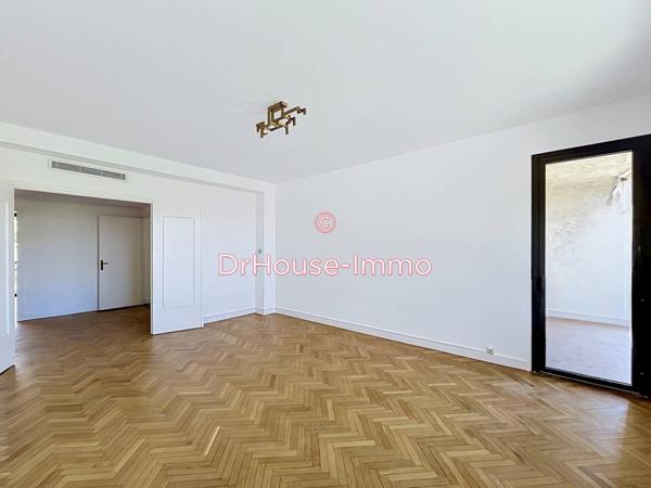 Appartement à louer 5 pièces de 122 m²