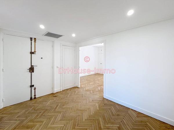 Appartement à louer 5 pièces de 122 m²
