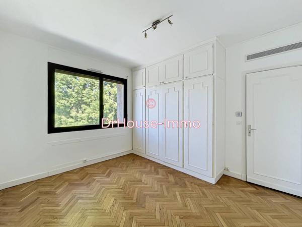 Appartement à louer 5 pièces de 122 m²